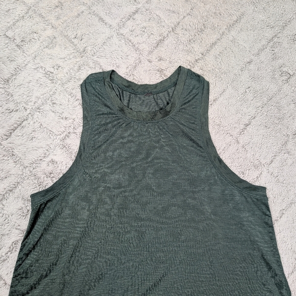 Vuori Top Womens S Green Kelp Mod Tank Lightweight Racerback Gym Train Run - Picture 2 of 6
